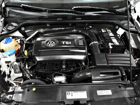 Used 2016 Volkswagen Jetta Sport FWD image 23