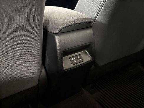 Certified 2025 Toyota Corolla LE FWD image 32