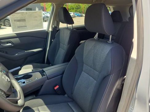 New 2026 Nissan Rogue SV FWD image 19