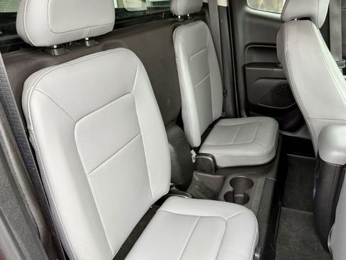 Used 2016 Chevrolet Colorado W/T w/ WT Convenience Package image 18