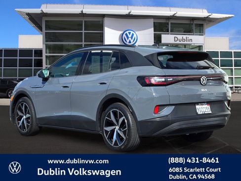 Used 2023 Volkswagen ID.4 Pro S RWD image 6
