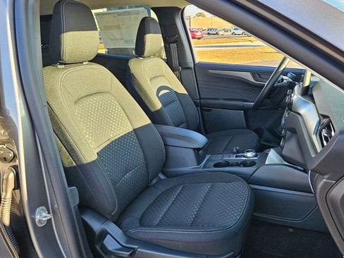 New 2026 Ford Escape Active w/ Cold Weather Package FWD image 16