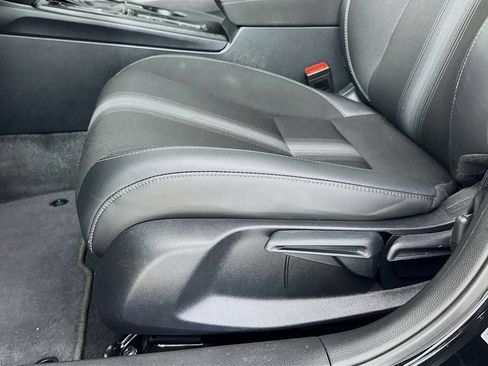 Used 2024 Honda Civic Sport image 25