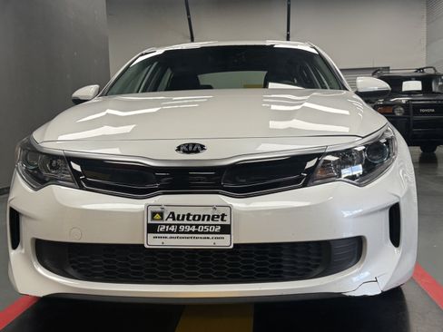 Used 2017 Kia Optima EX FWD image 7