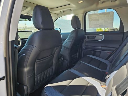 New 2025 Ford Bronco Sport Outer Banks w/ Outer Banks Tech Package+ AWD/4WD image 13