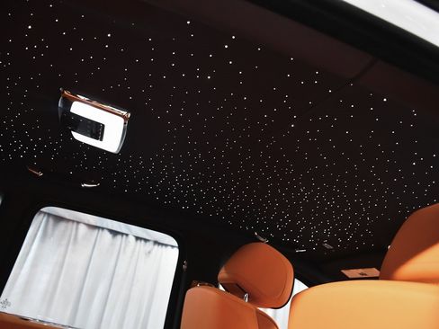 Used 2024 Rolls-Royce Cullinan image 74