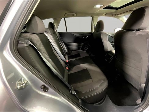 Used 2021 Subaru Outback Premium image 25