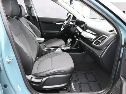 Used 2024 Kia Seltos S FWD image 39