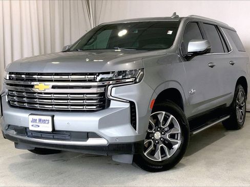 Used 2023 Chevrolet Tahoe LT w/ LT Signature Package RWD image 12