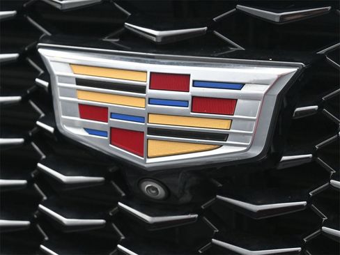 Certified 2023 Cadillac XT4 Sport image 19