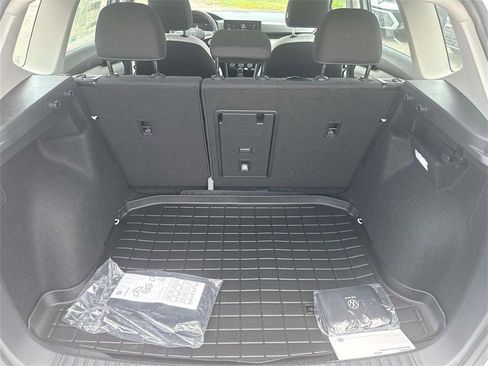 New 2026 Volkswagen Atlas SE image 24