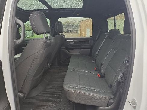Used 2025 RAM 1500 Big Horn AWD/4WD image 7
