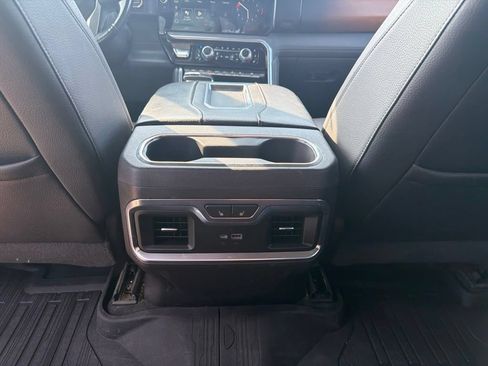 Used 2022 GMC Sierra 1500 Denali w/ Technology Package AWD/4WD image 20