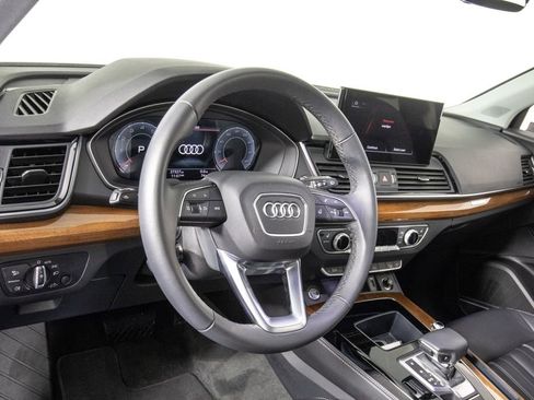 Used 2023 Audi Q5 2.0T Premium Plus AWD/4WD image 18