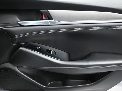 Used 2018 MAZDA MAZDA6 Touring image 39