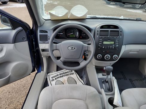 Used 2009 Kia Spectra EX image 10