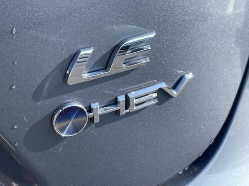 Used 2025 Toyota Corolla LE FWD image 10