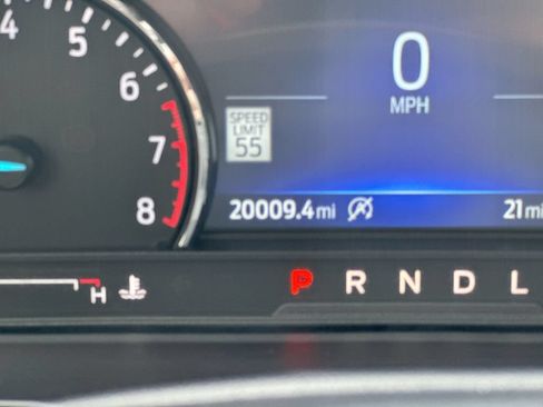 Used 2024 Ford Explorer Limited w/ Limited Technology Package AWD/4WD image 13