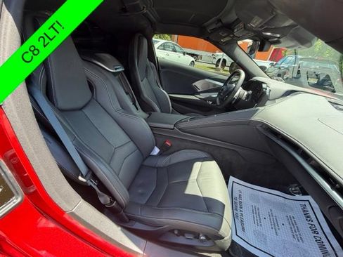 Used 2025 Chevrolet Corvette Stingray Preferred Cpe w/ 2LT RWD image 39