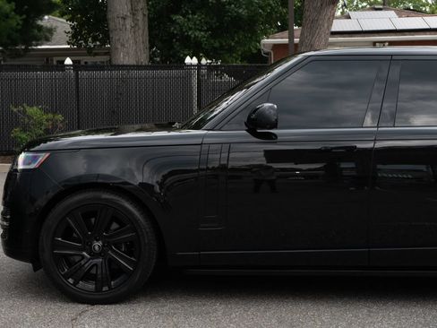 Used 2023 Land Rover Range Rover Long Wheelbase Autobiography AWD/4WD image 34