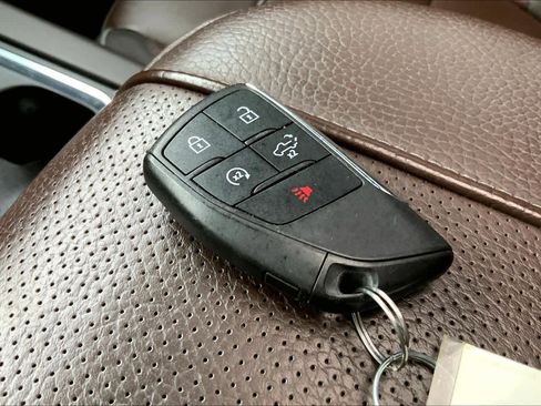 Used 2023 GMC Sierra 1500 Denali w/ Denali Reserve Package AWD/4WD image 15