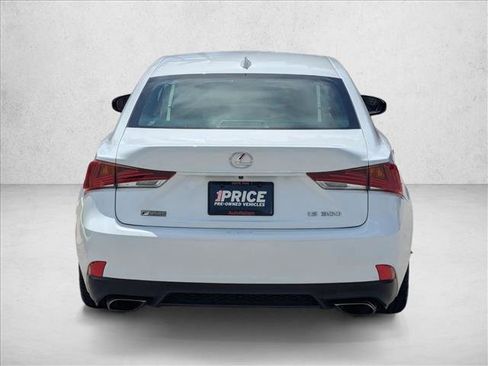Used 2018 Lexus IS 300 F Sport w/ F Sport Package RWD image 7