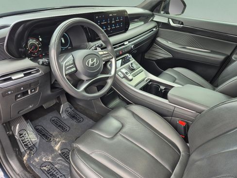 Certified 2024 Hyundai Palisade Calligraphy FWD image 19