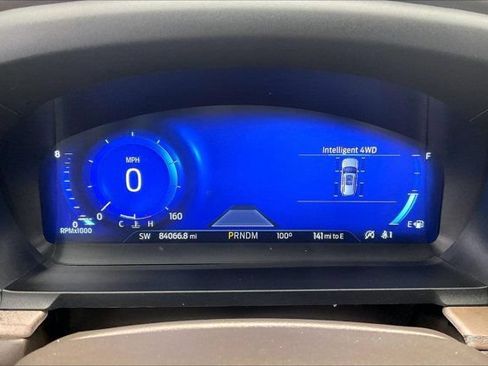 Used 2021 Ford Explorer Platinum w/ Equipment Group 601A AWD/4WD image 23