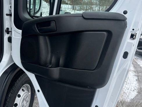 Used 2023 RAM ProMaster 2500 image 28