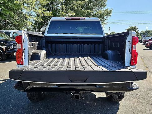New 2026 Chevrolet Silverado 2500 Custom w/ Custom Convenience Package AWD/4WD image 5