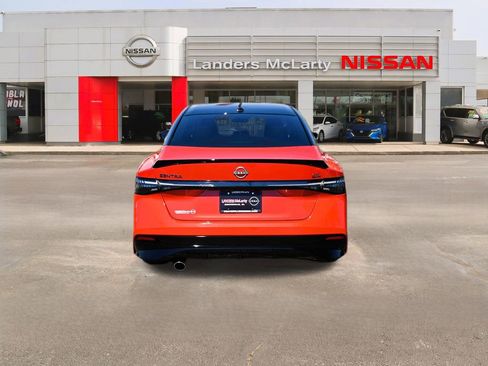 New 2026 Nissan Sentra SR w/ Floor Mat Package FWD image 4
