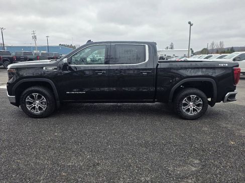 New 2026 GMC Sierra 1500 SLE image 10