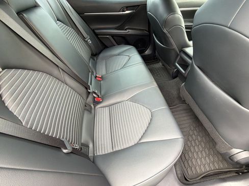 Used 2023 Toyota Camry SE FWD image 34