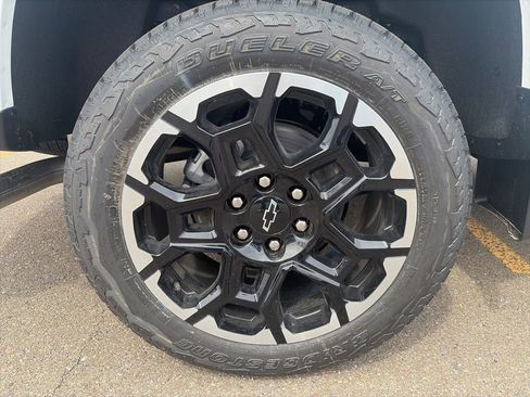 New 2026 Chevrolet Colorado Z71 w/ Technology Package AWD/4WD image 9