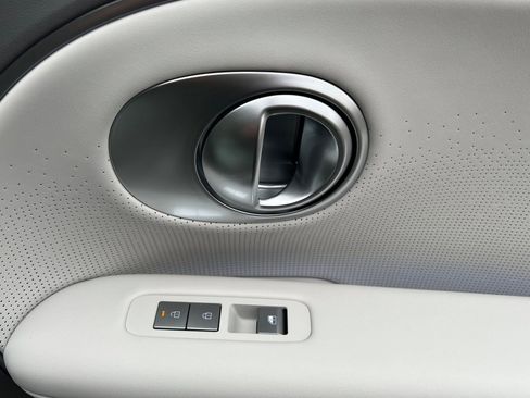 New 2026 Hyundai Ioniq 9 Calligraphy image 20