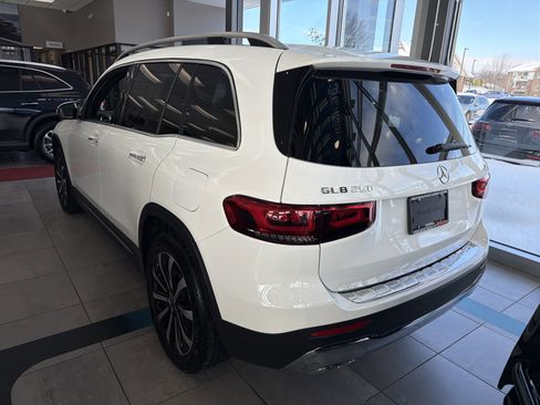 Certified 2023 Mercedes-Benz GLB 250 4MATIC image 5