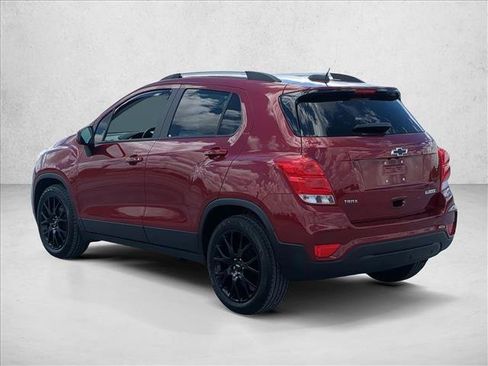 Used 2022 Chevrolet Trax LT w/ Sport Edition FWD image 8