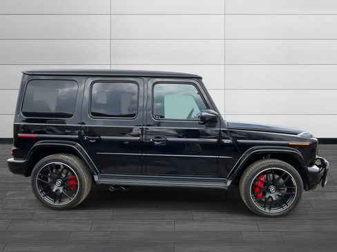 Used 2025 Mercedes-Benz G 63 AMG 4MATIC image 2