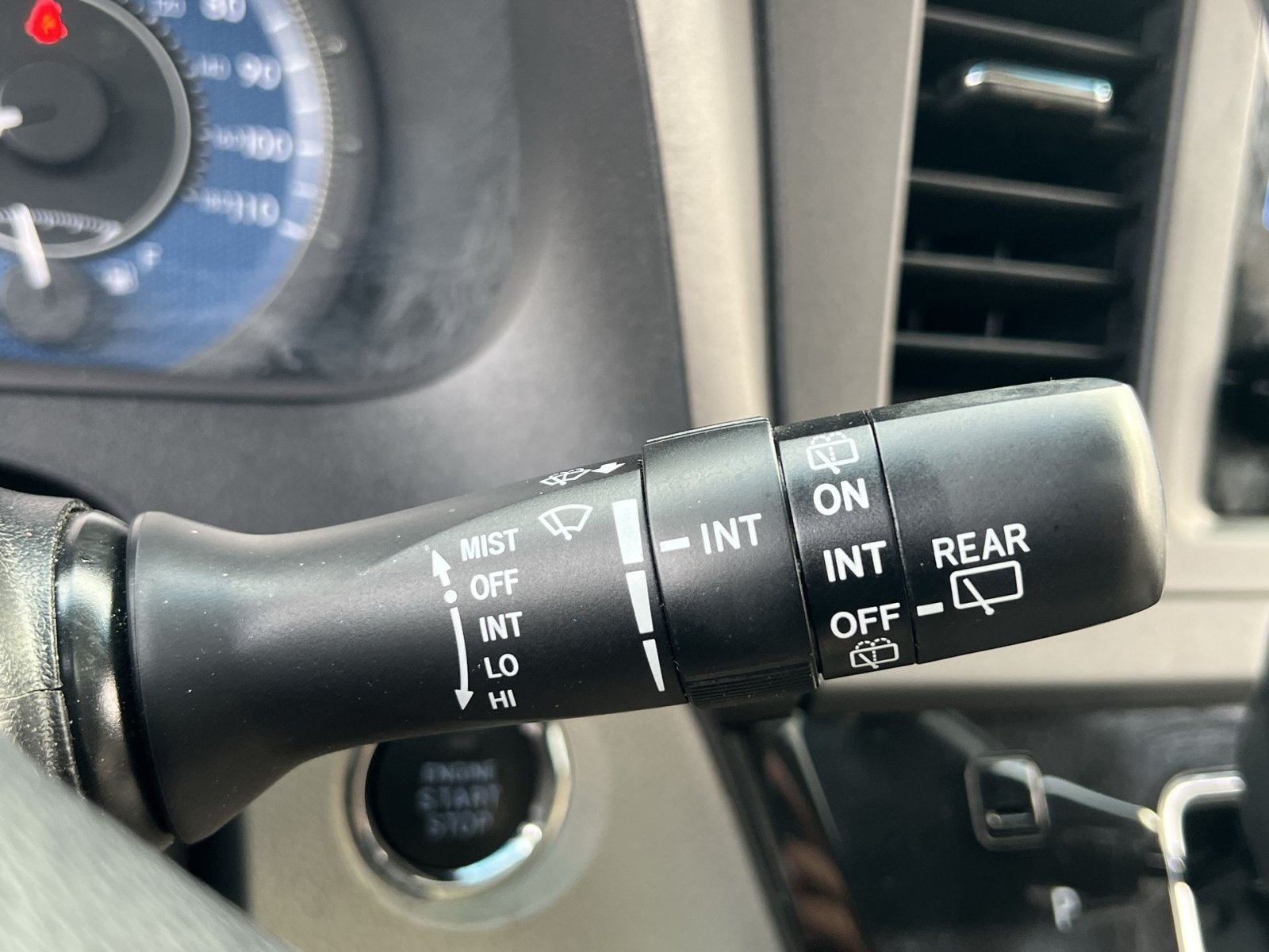 Used 2017 Toyota Sienna XLE w/ XLE Navigation Package FWD image 35