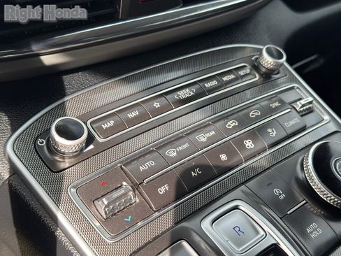 Used 2023 Hyundai Santa Fe SEL image 21