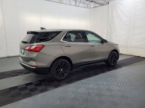 Used 2018 Chevrolet Equinox LT image 10