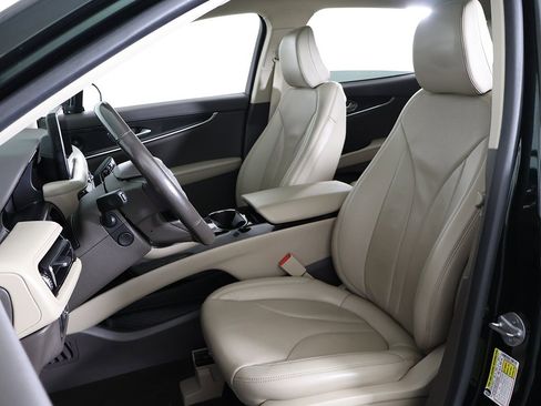 Used 2021 Lincoln Nautilus Reserve image 33