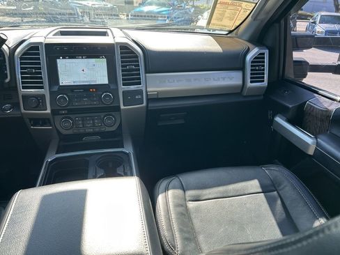 Used 2017 Ford F450 Lariat w/ Lariat Ultimate Package image 12