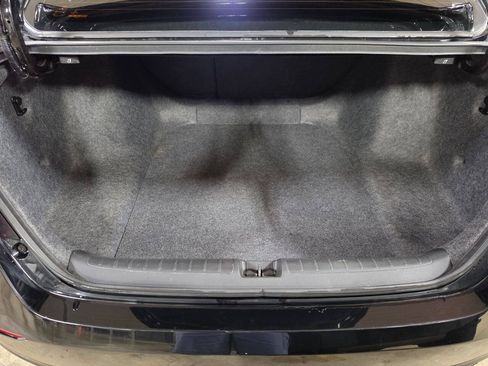 Used 2018 Honda Accord EX-L image 21