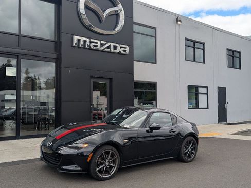 Used 2020 MAZDA MX-5 Miata RF Grand Touring RWD image 1