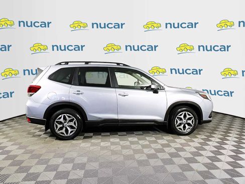 Used 2023 Subaru Forester Premium AWD/4WD image 8