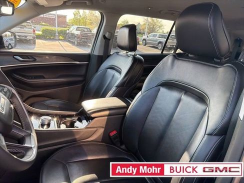 Used 2023 Jeep Grand Cherokee L Limited w/ Black Appearance Package AWD/4WD image 18