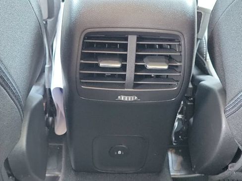 Certified 2023 Ford Escape Active AWD/4WD image 28