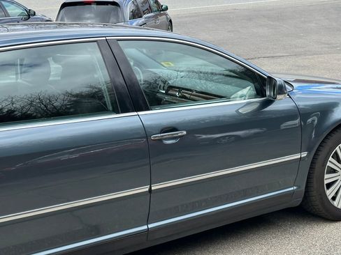 Used 2005 Volkswagen Phaeton V8 image 40