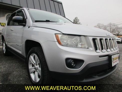 Used 2012 Jeep Compass Latitude image 1